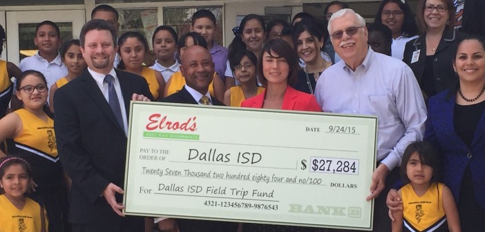 Elrod’s Cost Plus invita a la comunidad a contribuir al fondo de excursión de Dallas ISD