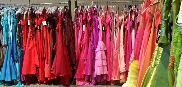 Free prom dresses deals 2019 near me