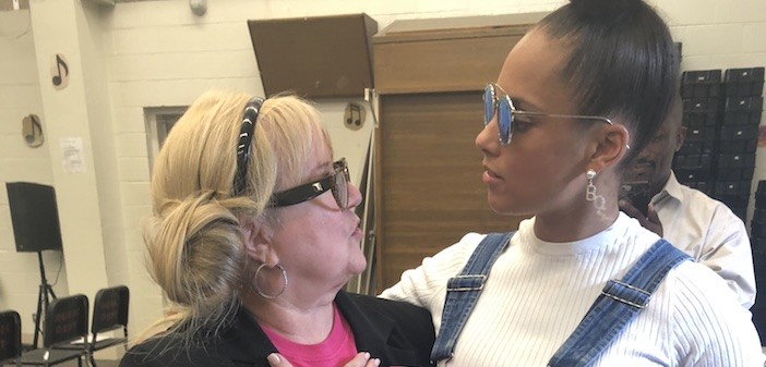 Alicia Keys and America Ferrera urge Skyline students to vote