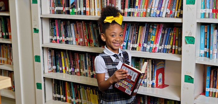 Iniciativa de Dallas ISD fomentará la lectura de los estudiantes afroamericanos con libros culturalmente auténticos