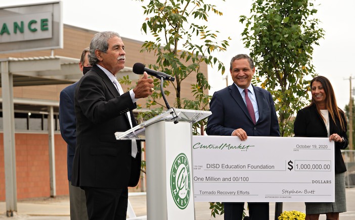 H-E-B/Central Market gives $1 Million to the Dallas Education Foundation to benefit Dallas ISD schools