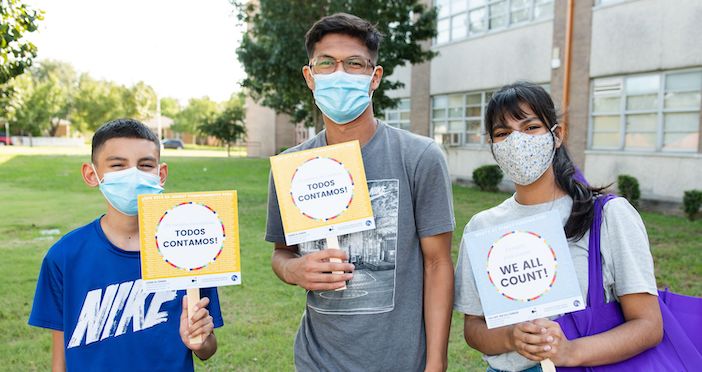 High school students organized census block walk with Dallas County Counts to help ensure their futures at Oct. 31 census deadline approaches