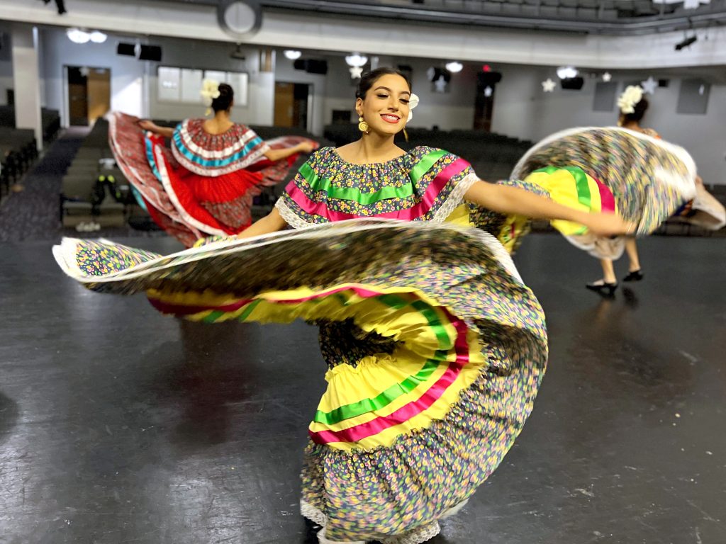 Ballet Folklórico programs at Greiner and Sunset are among best in North Texas