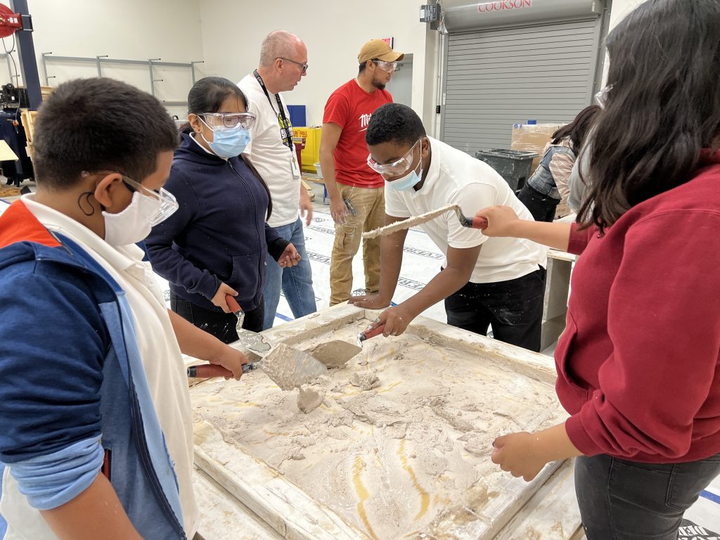 Middle schoolers get an early look at career pathways in Summer Breeze 2022