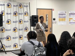 Miss Texas inspires Dallas ISD students to set goals, dream big
